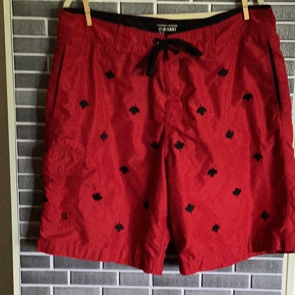 Old Navy Mens Swim/Board Shorts Canada